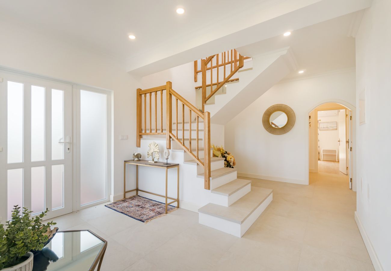 Villa in Lagos - Casa Tambeim