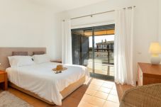 Apartment in Lagos - Marina Park 1721