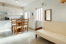Apartment in Lagos - El Shaddai 0
